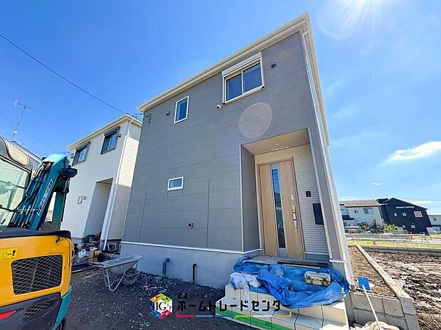 【現地外観写真】資料請求やご見学は即日対応可能♪陽当りや通風など住みやすさの工夫が満載。資料に載っていない街並みや周辺環境は、ぜひ現地で実際にお確かめください。