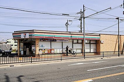 セブンイレブン枚方中宮山戸町店 約480m～560m(徒歩6～7分)