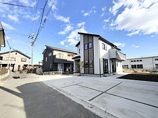 BLOOMING　GARDEN　藤岡市藤岡　全１棟 その他