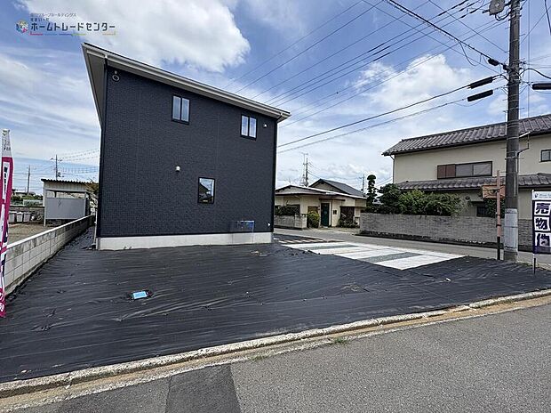 【駐車場】カースペース3台分ございます。