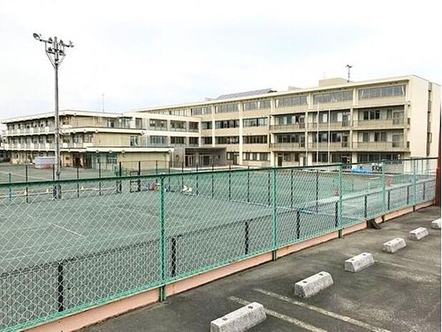 前橋市立第一中学校（約200m）