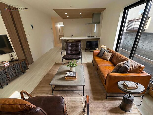 【LDK】※配置されている家具、家電、小物はCGによるイメージ画像ですので現況とは異なります