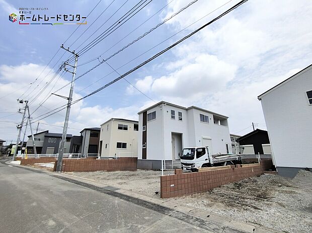 【前面道路含む現地写真】5号棟