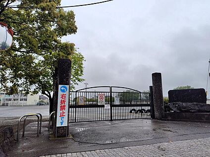 玉村町立玉村小学校 2100m(徒歩27分)