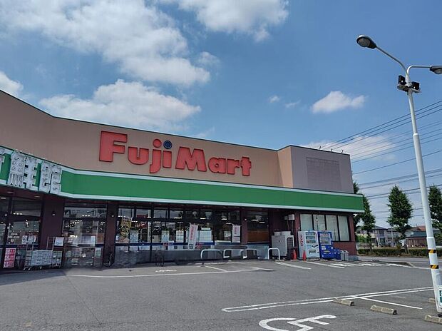 フジマート中居店(約2,500m)