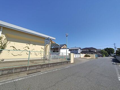前橋市立六供保育所 396m (徒歩5分)