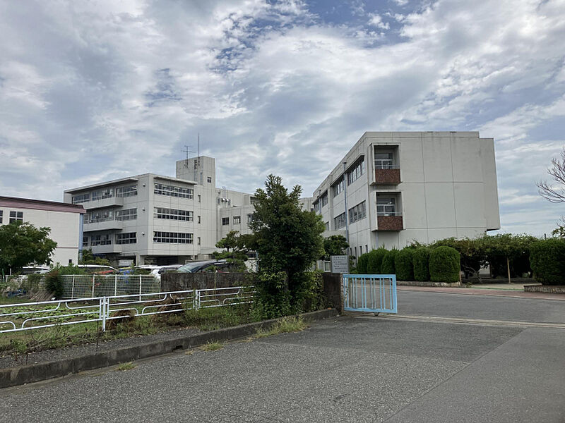 行田市立泉小学校　