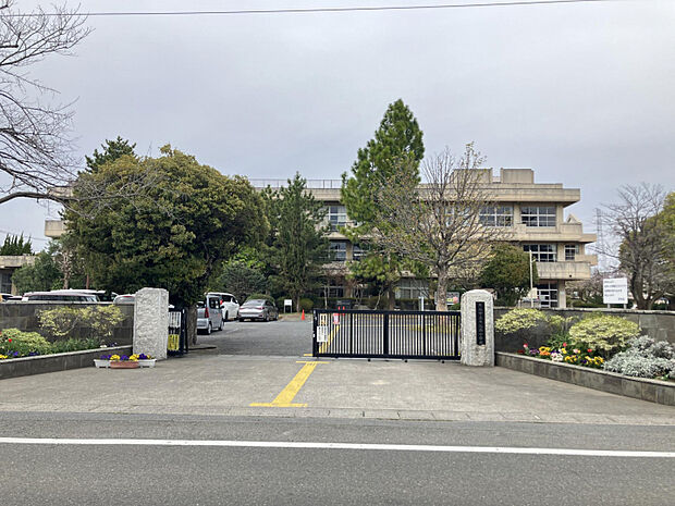 熊谷西小学校　