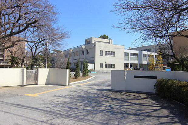 籠原小学校（約1,145m）