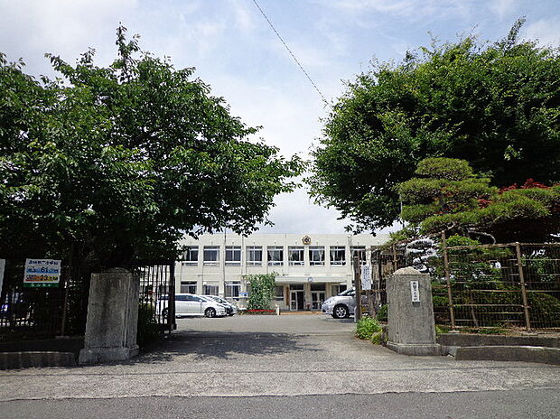 島田第二小学校（約745m）
