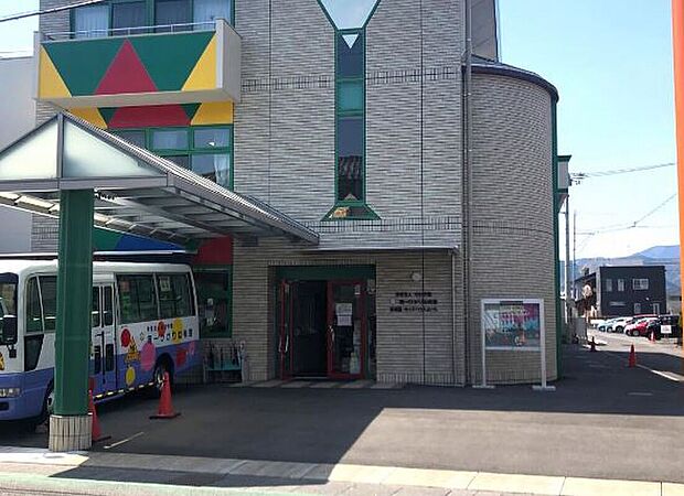 第一ひかり幼稚園（約200m）