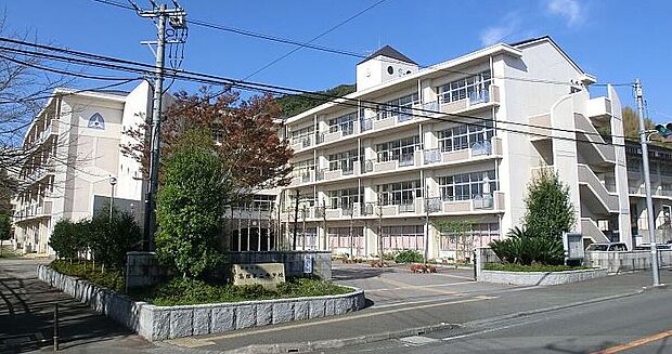 島田第二中学校（約1,600m）