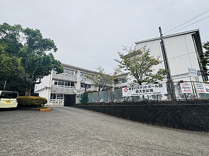 飯田中学校 824ｍ(徒歩11分)
