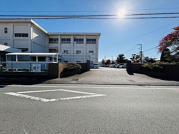 清水町立清水西小学校（約700m）