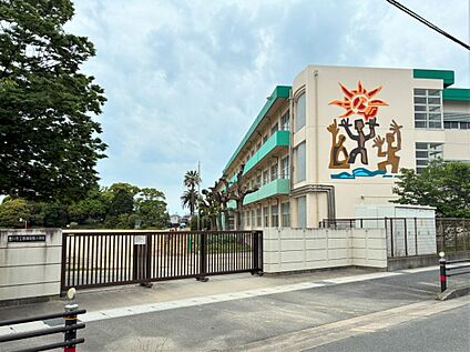 豊川市立御津南部小学校 約1720m(徒歩約22分)