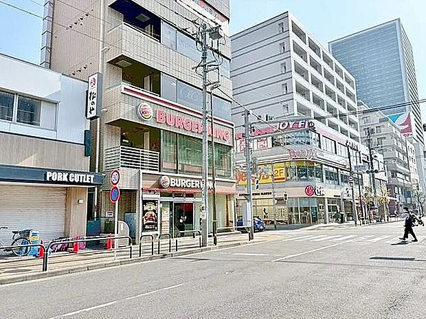 バーガーキング綾瀬駅前店 （約580m）