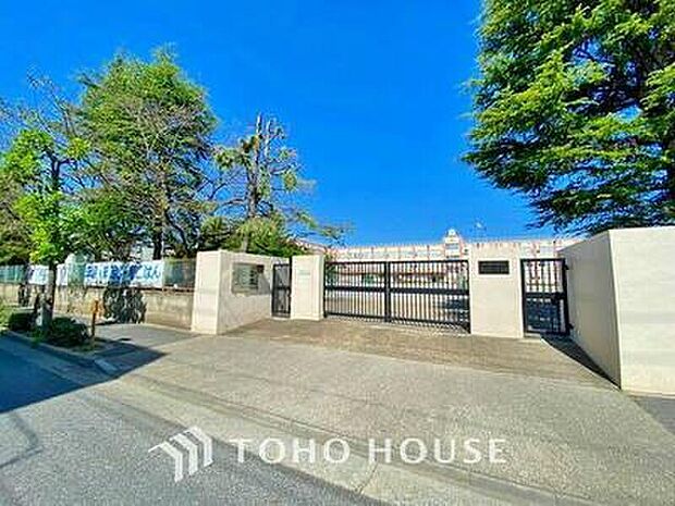 足立区立渕江第一小学校（約750m）