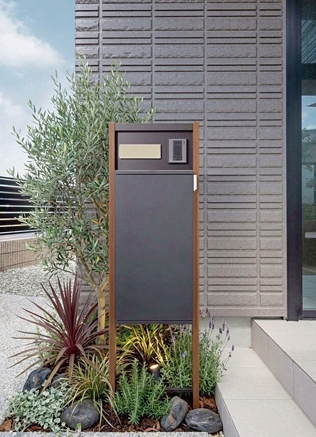 【ポスト】宅配BOX付き☆24時間いつでも荷物が受け取れます！
※メーカーは当社指定