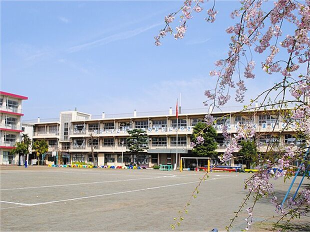 千葉市立本町小学校(約120m)