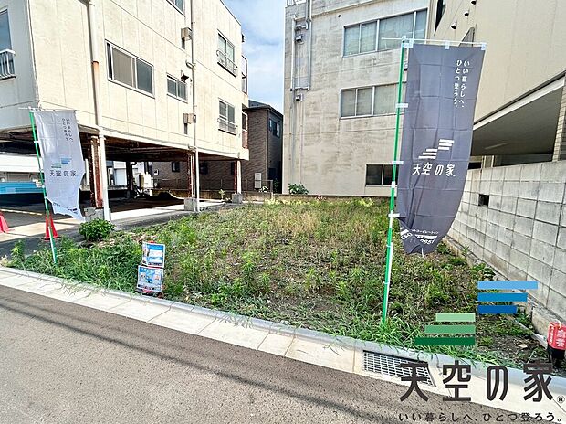 【現地写真】今日も、明日も、この街で、きっと誰かが幸せになる物語が描かれているはずです。