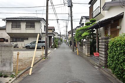 前面道路・西側