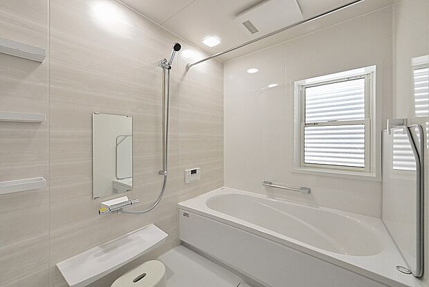 清潔感あふれるホワイトカラーで、いつでも明るく気持ちの良い空間。