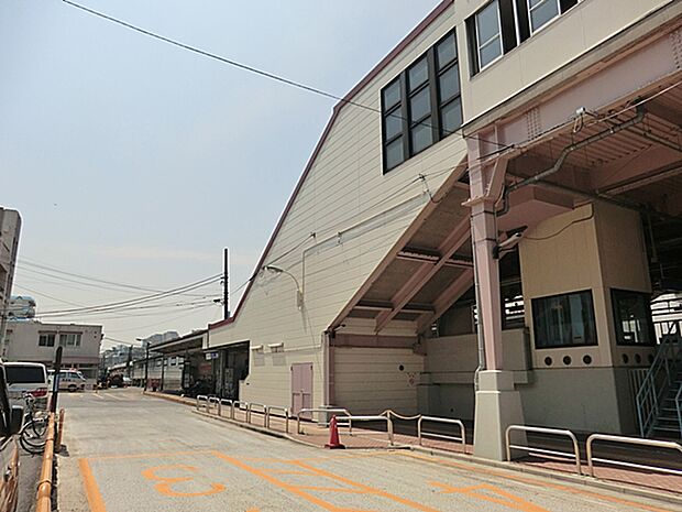 相模鉄道 上星川駅（約1,210m）