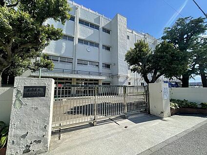 横浜市立瀬谷第二小学校 930m(-)