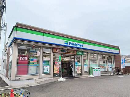 ファミリーマート厚木栄町二丁目店 約80m(徒歩 約1分)