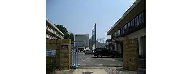 広島市立三和中学校（約1,761m）