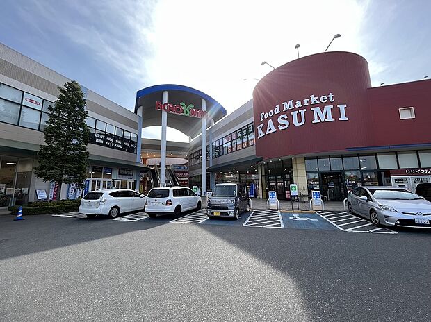 アクロスモール