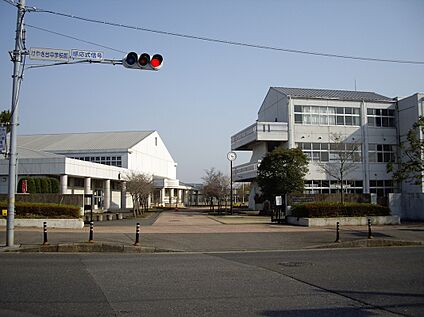 守谷市立けやき台中学校 約600m（徒歩8分）