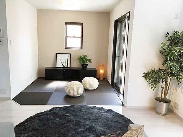 【ドリームタウンシリーズ施工例】■タタミコーナーは、お子様の遊ぶスペースとしても活躍します。