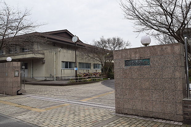 大原野中学校(約1,450m)