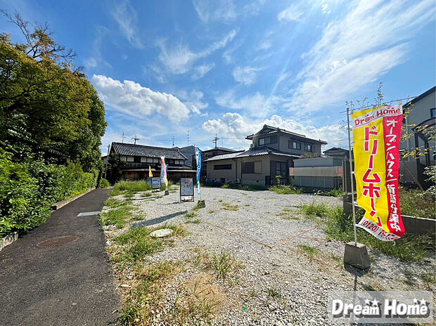 【現地】現地・モデルハウス見学会開催中(土日祝10:00~18:00)実際に現地の雰囲気をご覧いただく事をオススメしております♪現地(2025年8月)撮影