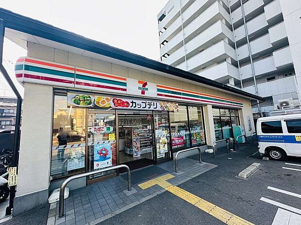 セブンイレブン京都唐橋川久保店