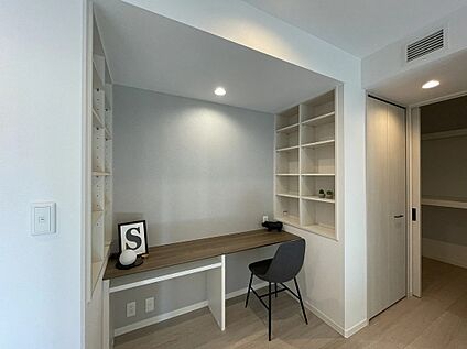 スタディーコーナー