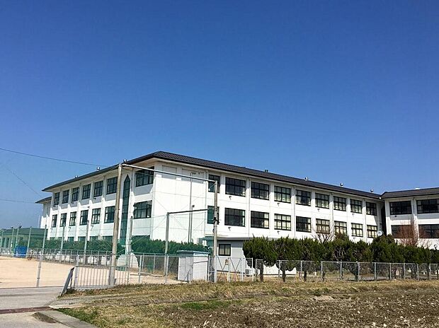 南中学校（約1,471m）