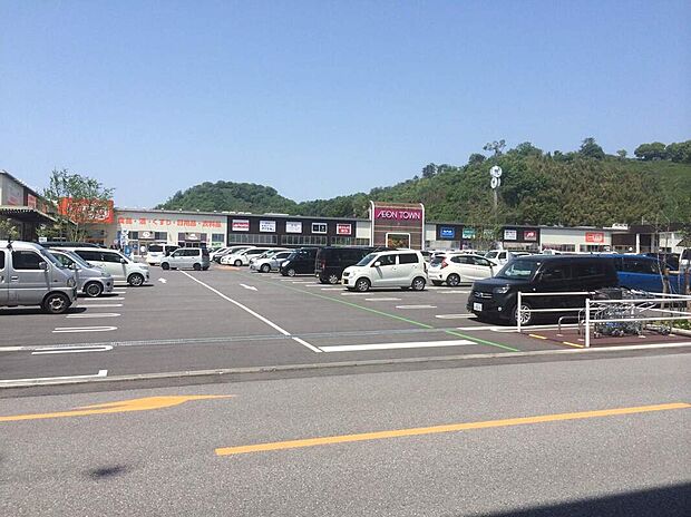 イオンタウン彦根店(約2,720m)