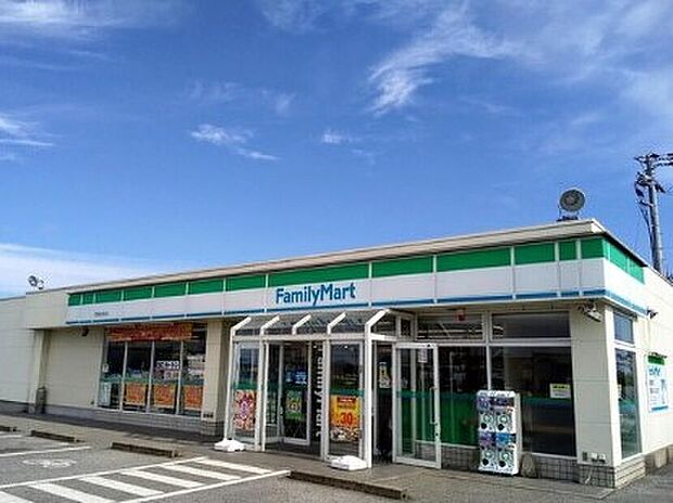 ファミリーマート彦根金田町店（約1,100m）