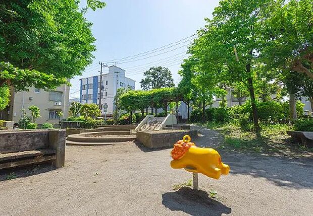 下石神井千川児童遊園(約190m)
