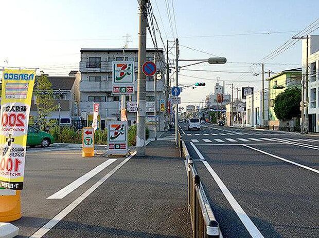 セブンイレブン尼崎南塚口町7丁目店