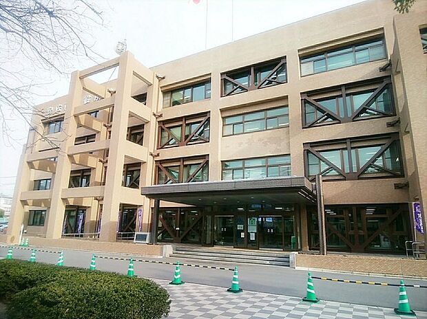 広島市安佐南区役所(約870m)