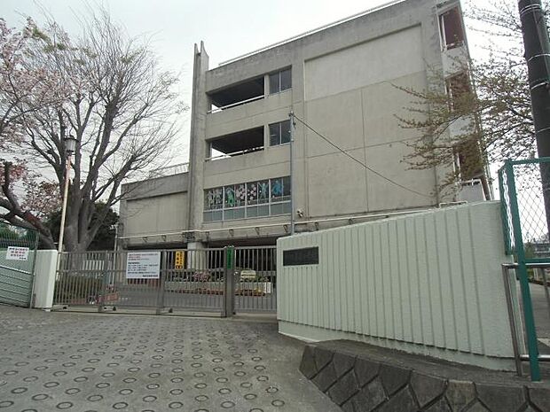 横浜市立善部小学校（約450m・徒歩6分）