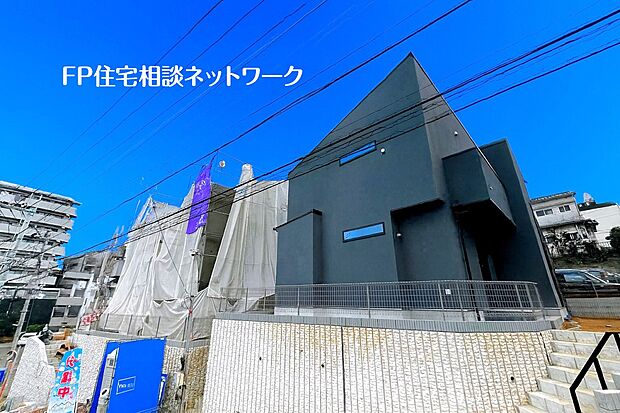 毎日のお散歩も快適な緑に恵まれた閑静な住宅地は、伸び伸びスローライフを叶えてくれます。自然豊富な季節の移ろいを身近に感じられる環境で子育てすれば、お子様もきっと素直に成長してくれるはずです!