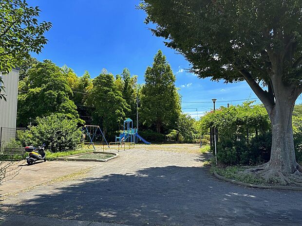 折本町西原公園（約400m・徒歩5分）