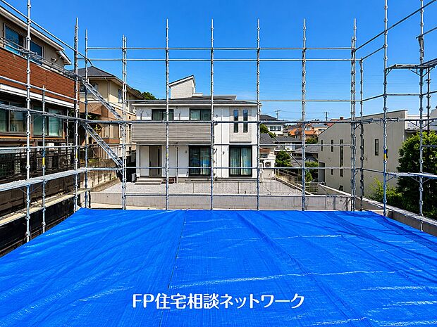 【現地外観写真】四季を通じて自然と触れ合えるスポットが周辺には盛りだくさん!お散歩やジョギング、週末のご家族での遊びに最適です。