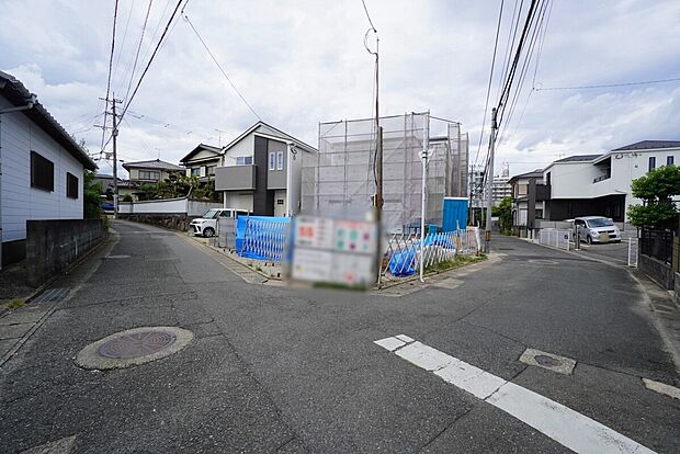 大型車の通行が少なく、騒音や振動が少ないので静かで快適な生活を送れます。
お気軽にお問い合わせください♪