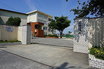 福岡市立柏原中学校 1100m