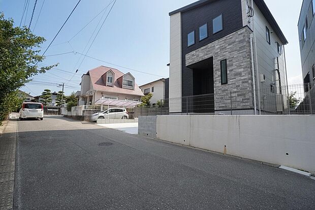 【前面道路】新生活におススメな物件をご紹介させていただきます!是非お問合せ下さい^^